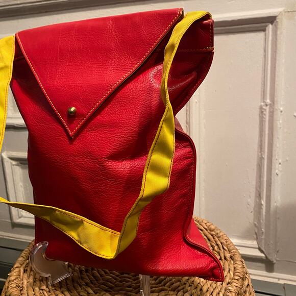 Zac Posen + DHL Tote Bag For Teachers Red
Handbag - Picture 7 of 13